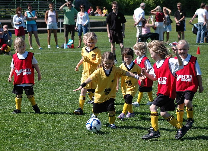 2006-06-10 (52).JPG - Fotbollskolan Flickor